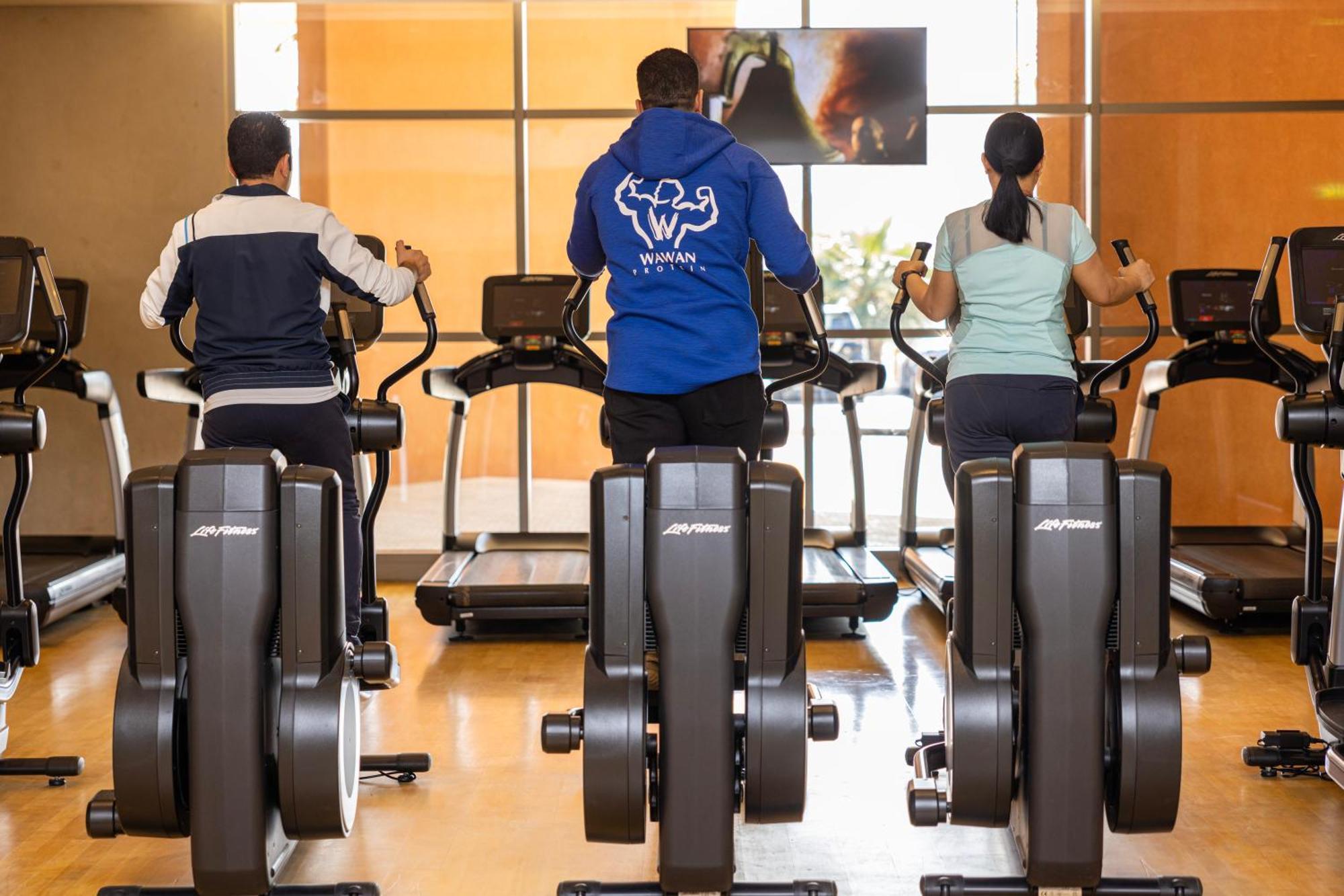 Marina Hotel Kuwait City Exterior photo Elliptical cross trainer
